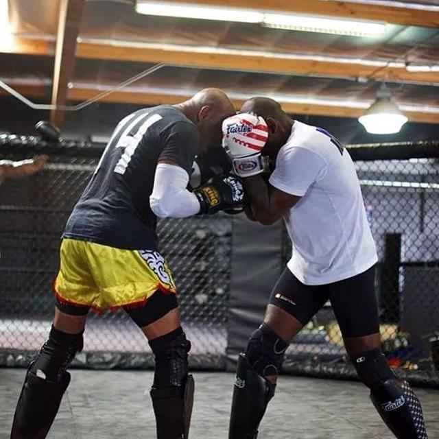 Em dezembro, Anderson continua na preparao para o duelo contra Nick Diaz