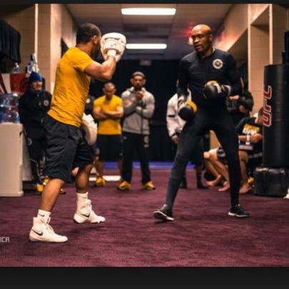 Em dezembro, Anderson continua na preparação para o duelo contra Nick Diaz