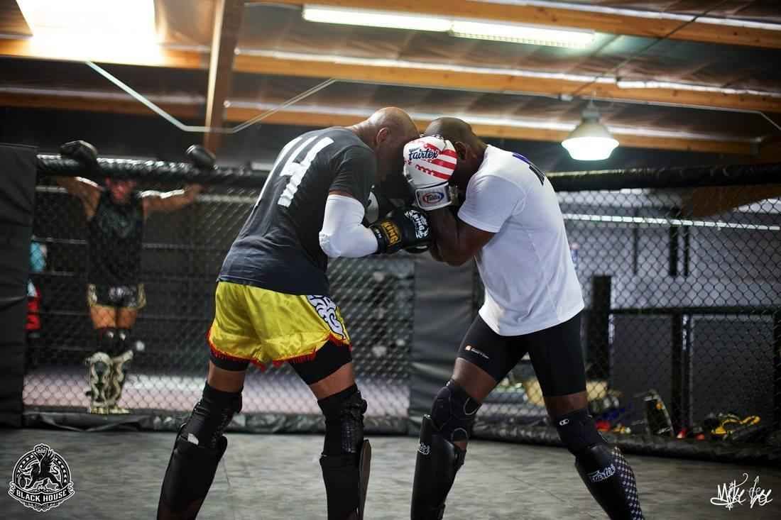 Em junho e julho, Anderson Silva intensificou os treinamentos na academia Black House