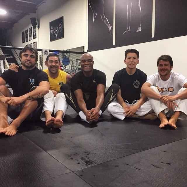 Em janeiro, Anderson realizou a reta final de sua preparao para a luta contra Nick Diaz