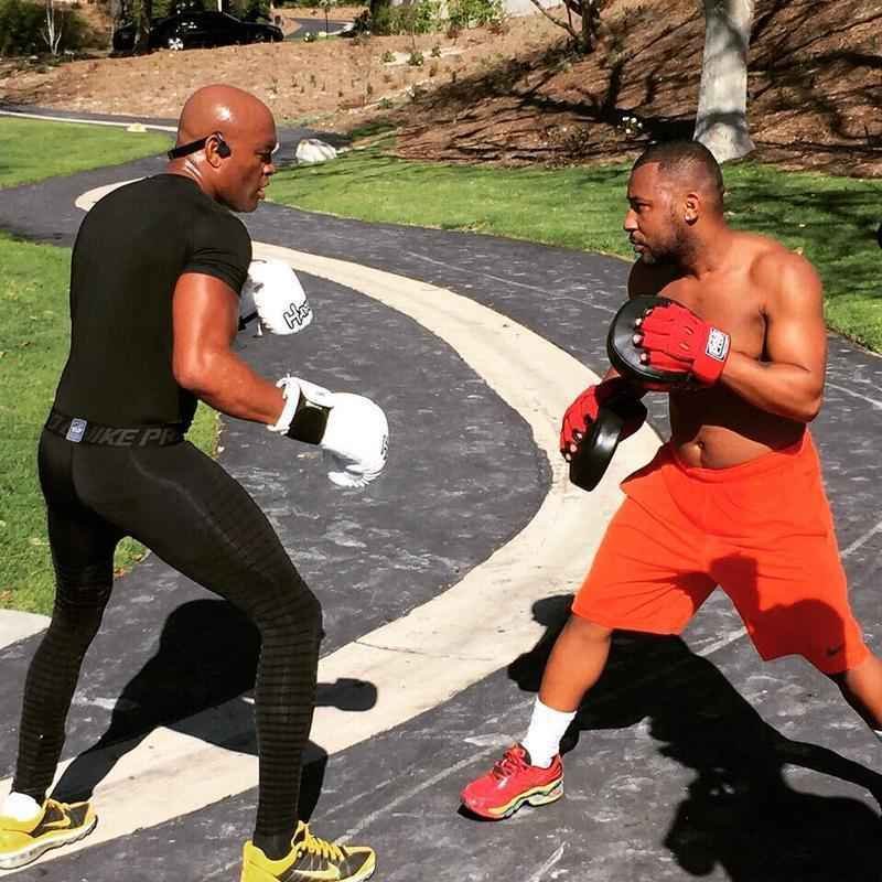 Em janeiro, Anderson realizou a reta final de sua preparao para a luta contra Nick Diaz