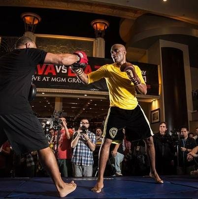 Anderson Silva no treino aberto do UFC 183, no MGM Grand Garden Arena, em Las Vegas