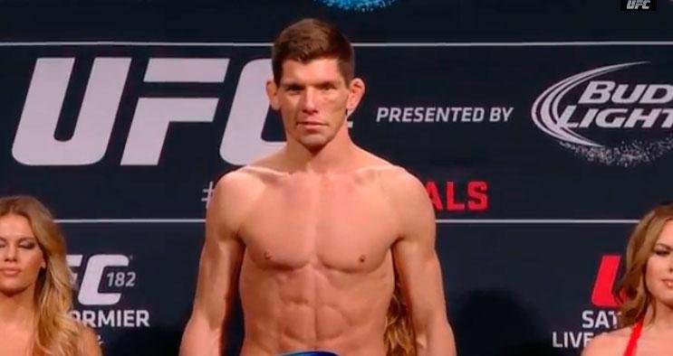 Confira as imagens da pesagem do UFC 182 - Matts Nilsson