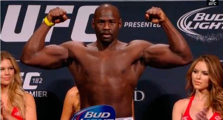 Confira as imagens da pesagem do UFC 182 - Jared Cannonier