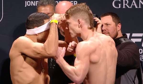 Confira as imagens da pesagem do UFC 182 - Danny Castillo x Paul Felder