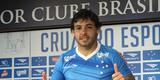 Ricardo Goulart deu entrevista nesta sexta-feira com a nova camisa de treino do Cruzeiro