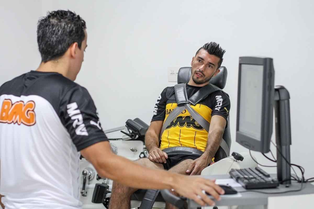 O sbado de treino na Cidade  do Galo ficou marcado por baterias de exames clnicos e fsicos. Os atletas fizeram testes de lactato e isocintico, alm de inspees odontolgicas e oftalmolgicas. No domingo, o grupo completar todas as determinaes da primeira semana de pr-temporada.