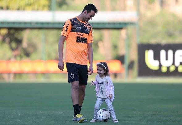 Rver defendeu o Atltico em 177 jogos, com 22 gols marcados