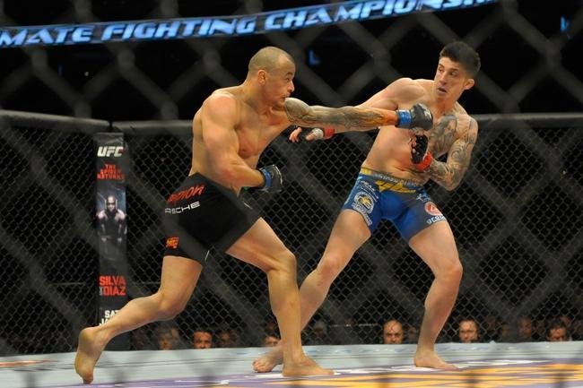 Gleison Tibau (bermuda preta) venceu Norman Parke por deciso dividida
