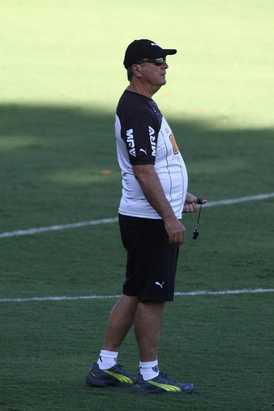 Treino do Atltico nesta tera-feira (20/01). Levir Culpi promoveu atividade ttica em campo reduzido na Cidade do Galo como preparao para o amistoso contra o Shakhtar no Independncia