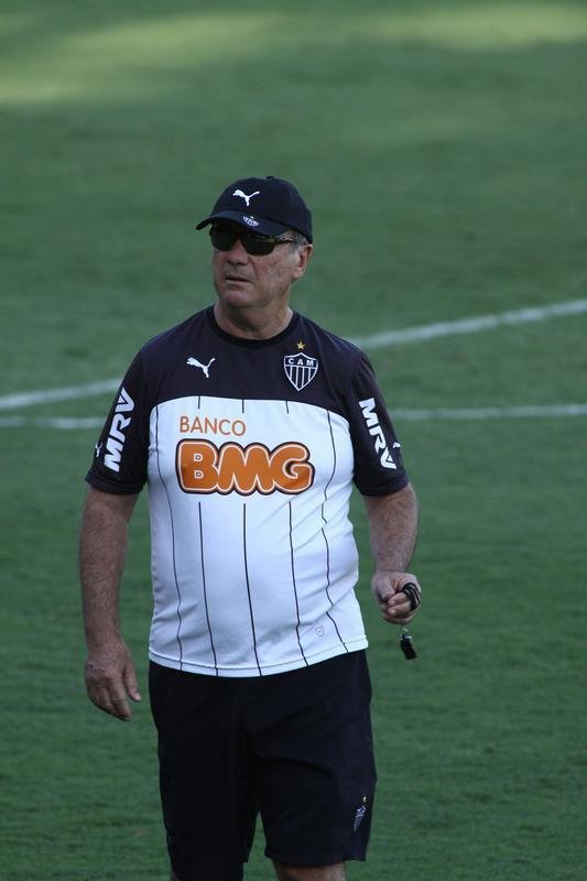 Treino do Atltico nesta tera-feira (20/01). Levir Culpi promoveu atividade ttica em campo reduzido na Cidade do Galo como preparao para o amistoso contra o Shakhtar no Independncia