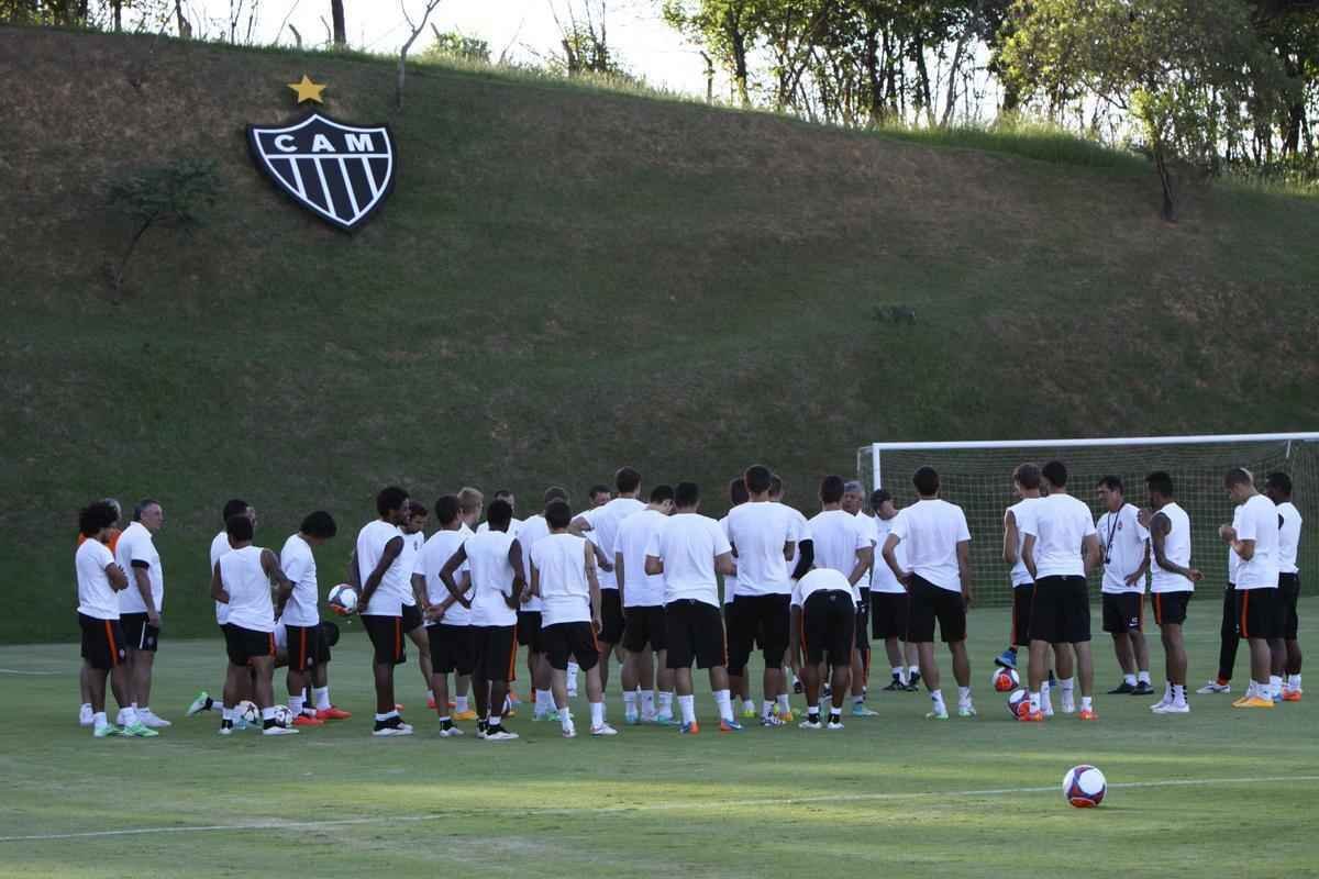 Treino do Shakhtar Donetsk da Ucrnia na Cidade do Galo. Time de Bernard enfrenta o Atltico nesta quarta-feira, no Independncia, em amistoso