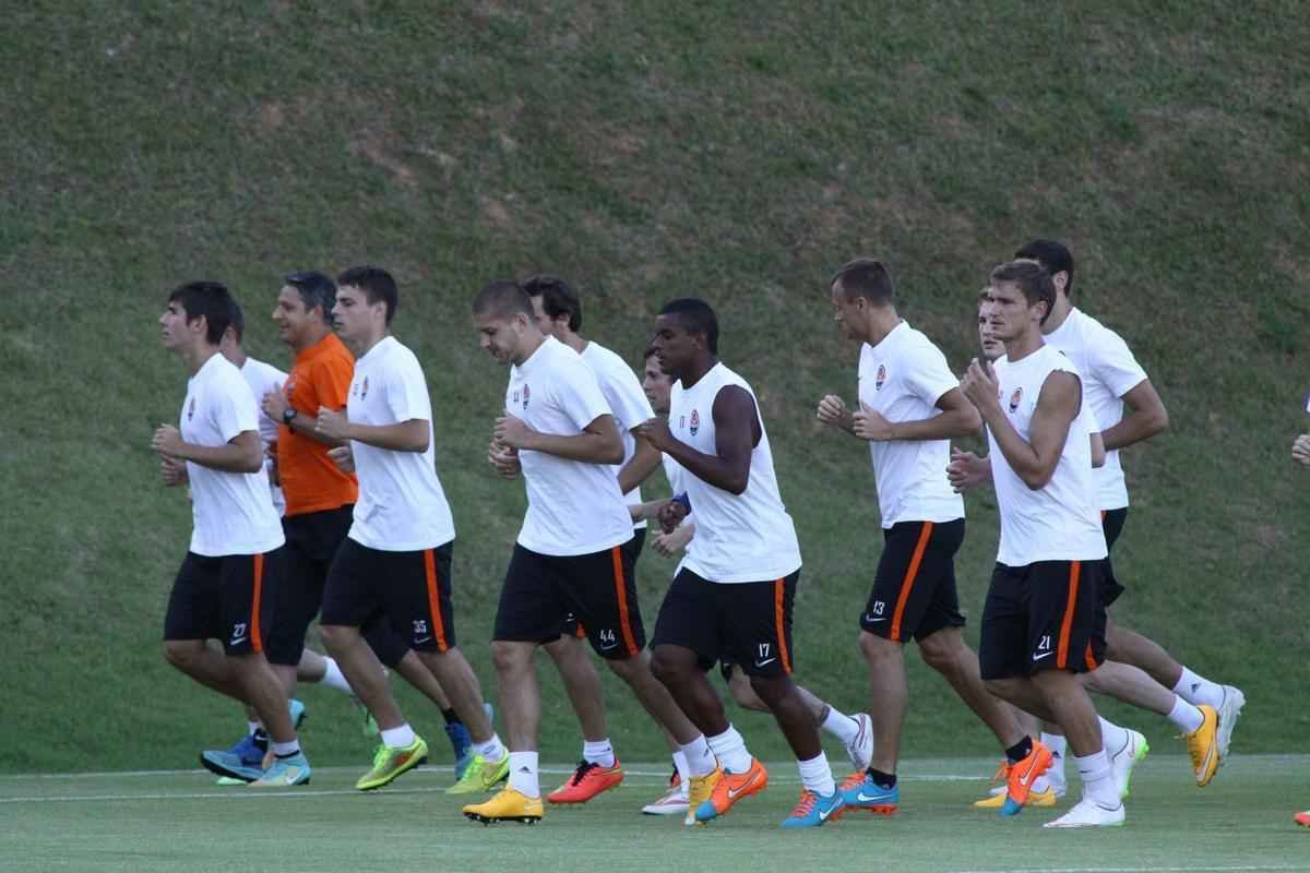 Treino do Shakhtar Donetsk da Ucrnia na Cidade do Galo. Time de Bernard enfrenta o Atltico nesta quarta-feira, no Independncia, em amistoso