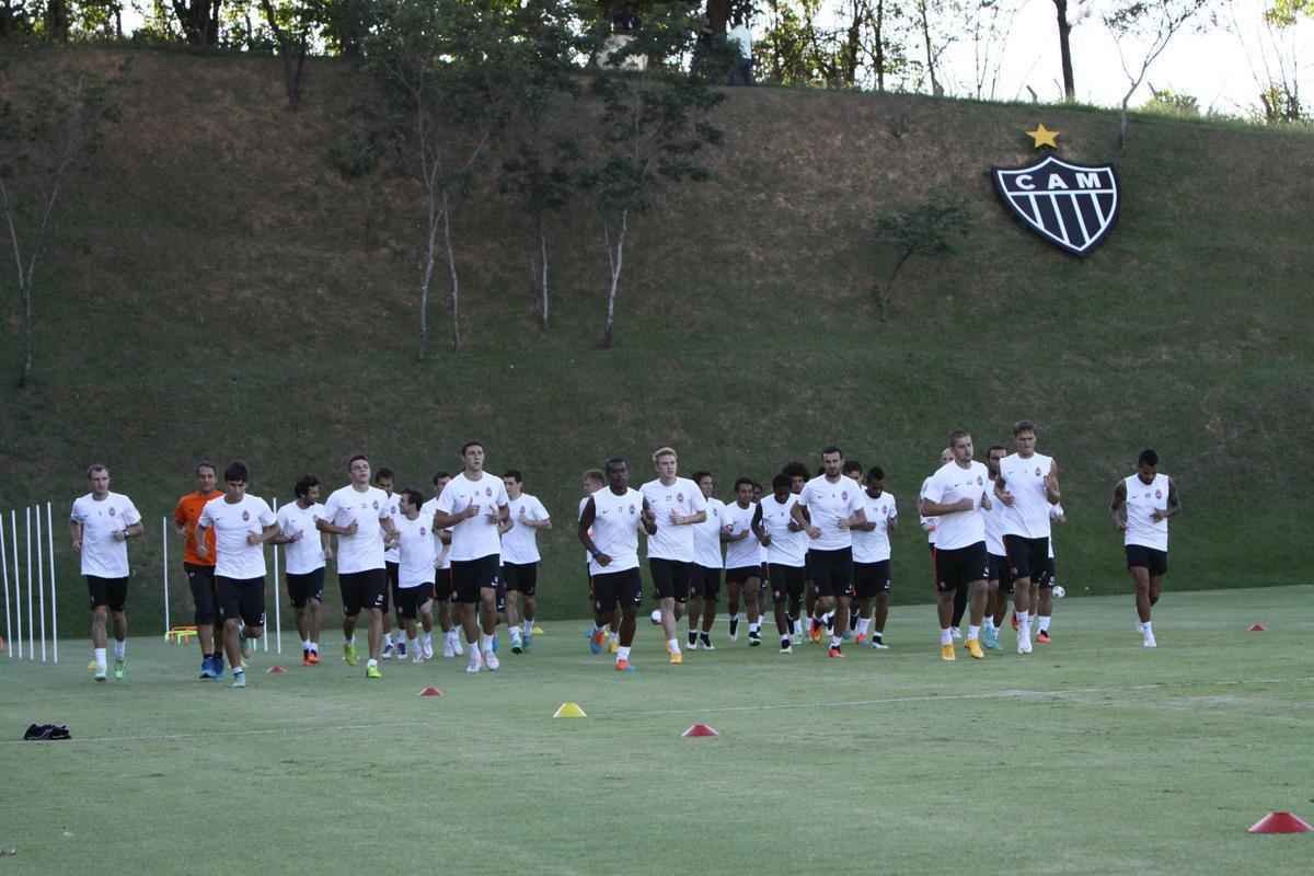 Treino do Shakhtar Donetsk da Ucrnia na Cidade do Galo. Time de Bernard enfrenta o Atltico nesta quarta-feira, no Independncia, em amistoso
