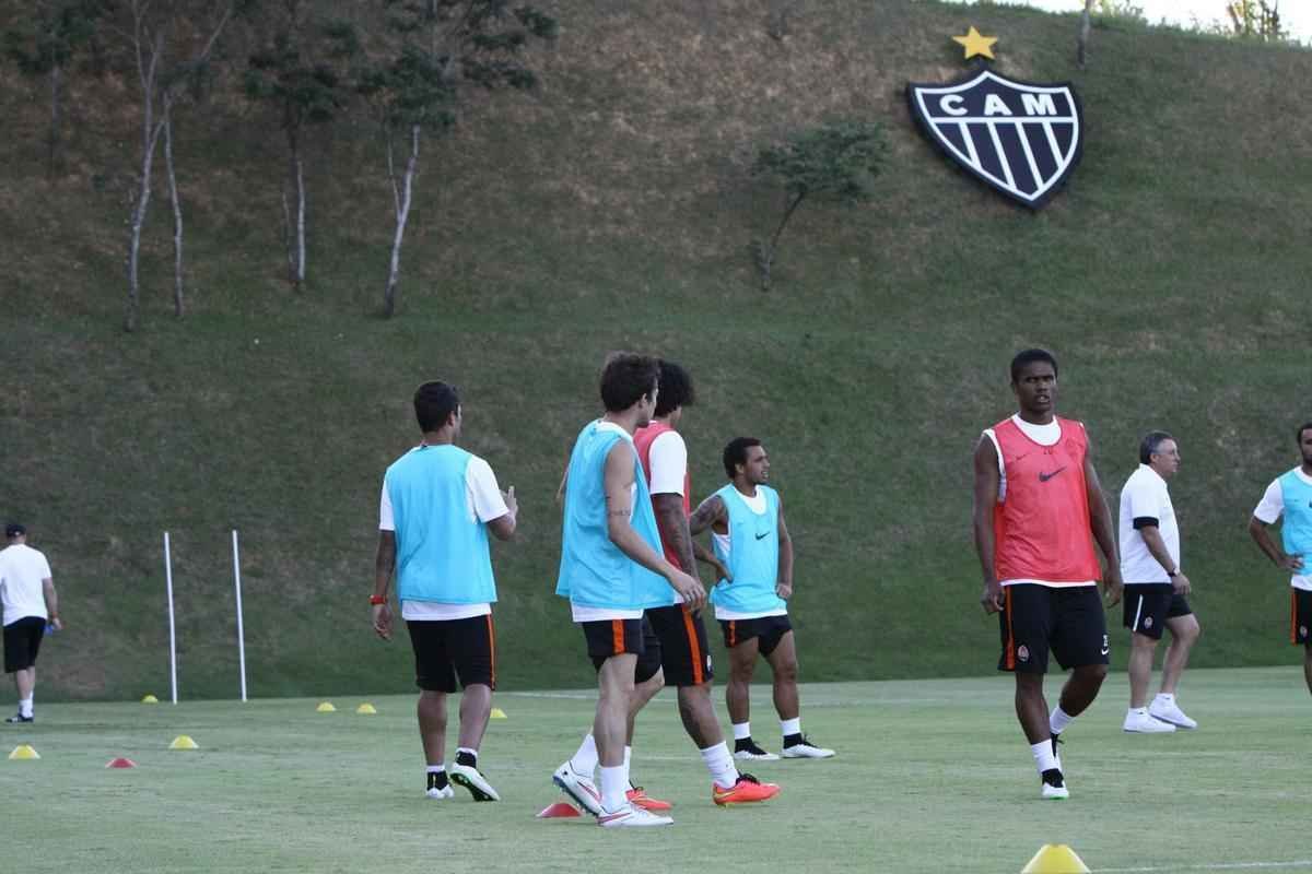 Treino do Shakhtar Donetsk da Ucrnia na Cidade do Galo. Time de Bernard enfrenta o Atltico nesta quarta-feira, no Independncia, em amistoso