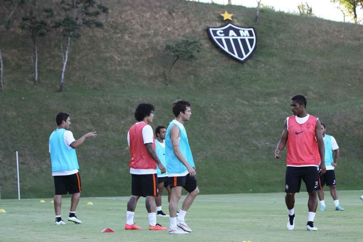 Treino do Shakhtar Donetsk da ucrnia na Cidade do Galo. Time de Bernard enfrenta o Atltico nesta quarta-feira, no Independncia, em amistoso