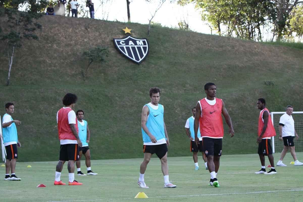 Treino do Shakhtar Donetsk da ucrnia na Cidade do Galo. Time de Bernard enfrenta o Atltico nesta quarta-feira, no Independncia, em amistoso