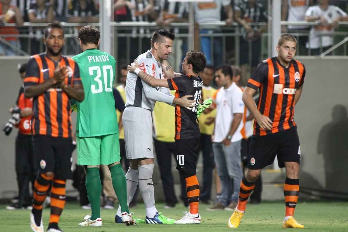 Imagens do amistoso internacional entre Atltico e Shakhtar Donetsk, da Ucrnia, no Estdio Independncia