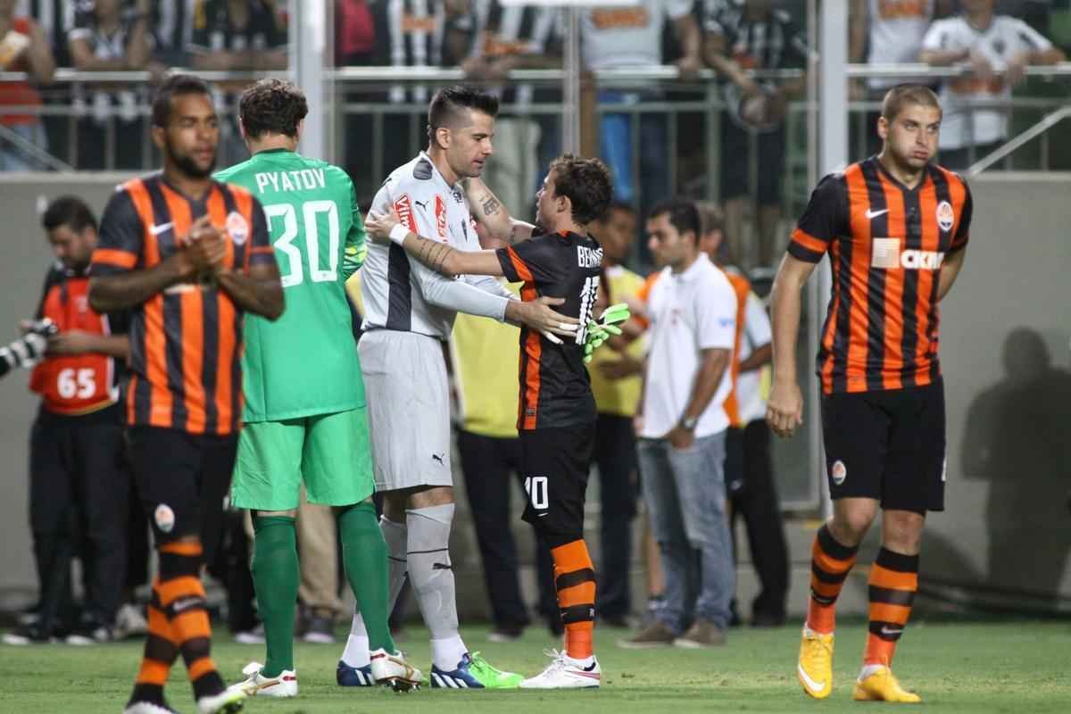 Imagens do amistoso internacional entre Atltico e Shakhtar Donetsk, da Ucrnia, no Estdio Independncia