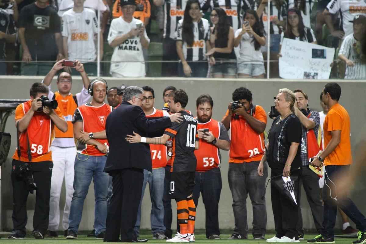 Imagens do amistoso internacional entre Atltico e Shakhtar Donetsk, da Ucrnia, no Estdio Independncia