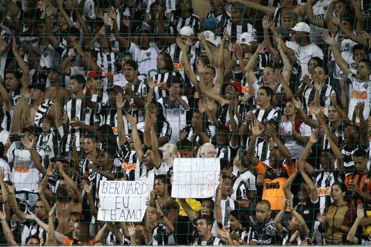 Imagens do amistoso internacional entre Atltico e Shakhtar Donetsk, da Ucrnia, no Estdio Independncia