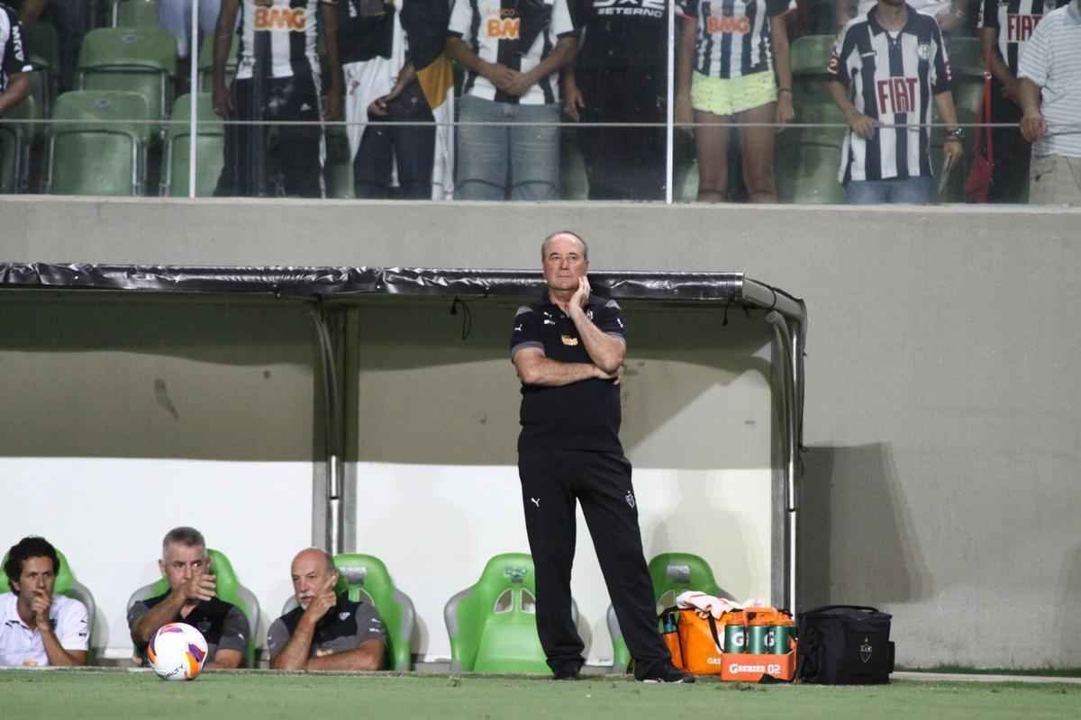 Imagens do amistoso internacional entre Atltico e Shakhtar Donetsk, da Ucrnia, no Estdio Independncia