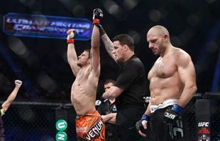 Imagens das lutas e bastidores do UFC on FOX 14, na Sucia - Nikita Krylov venceu Stanislav Nedkov por finalizao a 1m24s do primeiro round