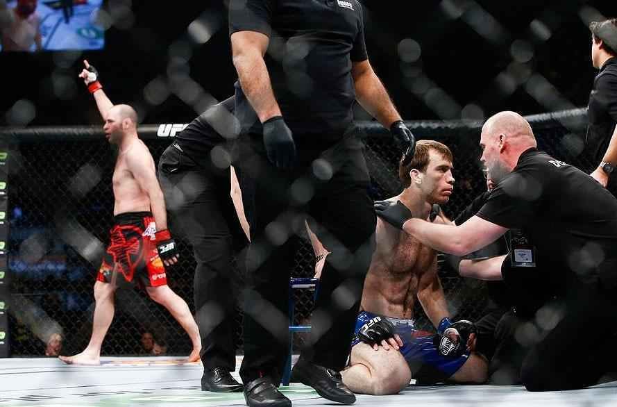 Imagens das lutas e bastidores do UFC on FOX 14, na Sucia - Kenny Robertson venceu Sultan Aliev por nocaute tcnico aos 2m42s do primeiro round