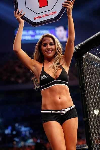 Imagens das lutas e bastidores do UFC on FOX 14, na Sucia - Octagon girl Carly Baker