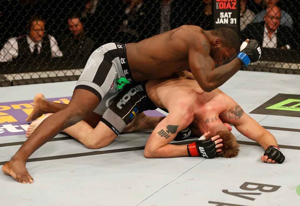 Imagens das lutas e bastidores do UFC on FOX 14, na Sucia - Anthony Johnson venceu Alexander Gustafsson por nocaute tcnico aos 2m15s do primeiro round