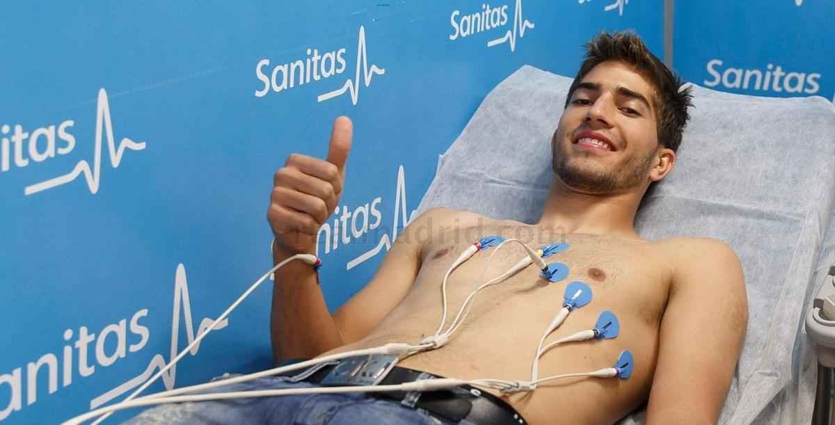 Imagens dos exames mdicos e apresentao de Lucas Silva no Real Madrid