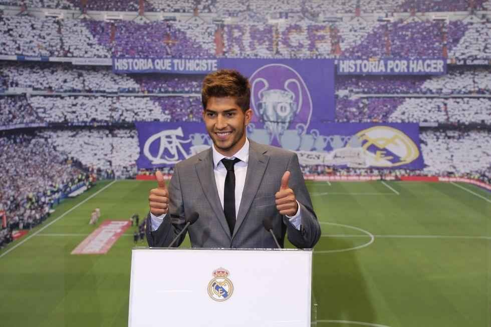Imagens dos exames mdicos e apresentao de Lucas Silva no Real Madrid