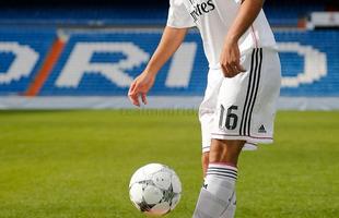 Imagens dos exames mdicos e apresentao de Lucas Silva no Real Madrid