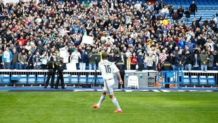 Imagens dos exames mdicos e apresentao de Lucas Silva no Real Madrid