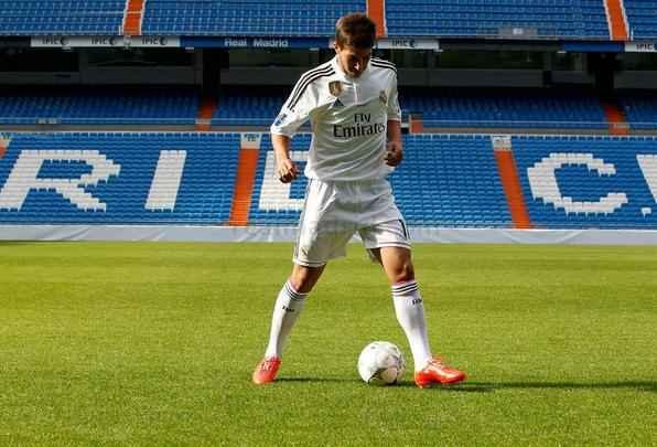 Imagens dos exames mdicos e apresentao de Lucas Silva no Real Madrid