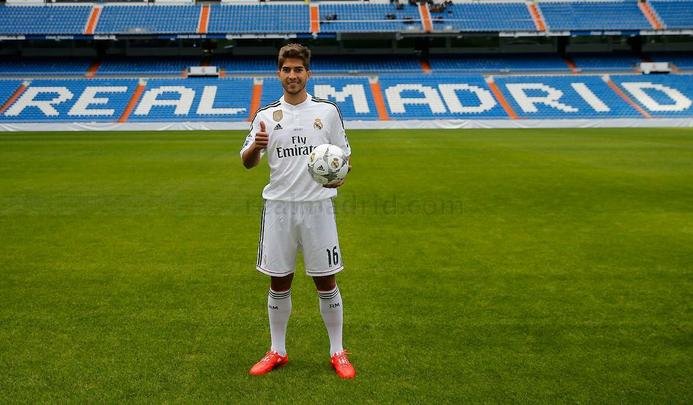 Imagens dos exames mdicos e apresentao de Lucas Silva no Real Madrid