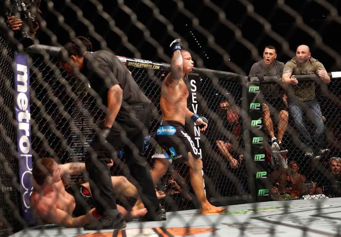 Thiago Pitbull venceu Jordan Hein por nocaute no segundo round