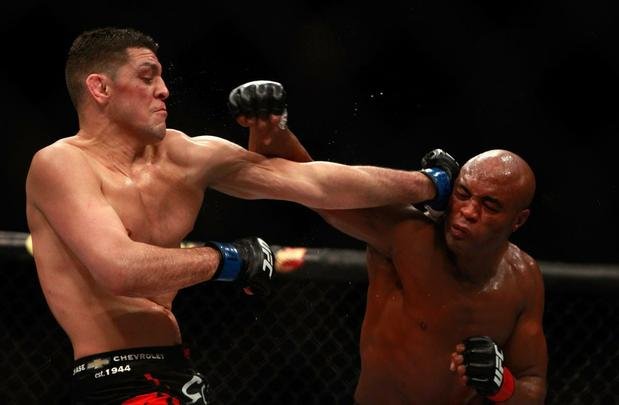 Anderson Silva venceu Nick Diaz por decisão unânime, na luta principal da noite