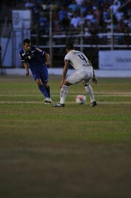 Cruzeiro arrancou no Mineiro com vitria de virada sobre o Democrata no Mamudo