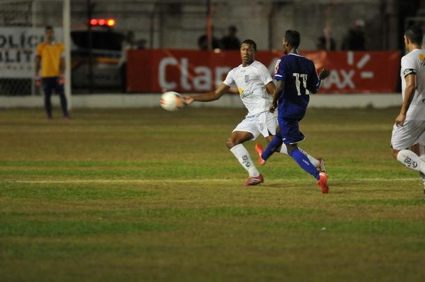 Cruzeiro arrancou no Mineiro com vitria de virada sobre o Democrata no Mamudo