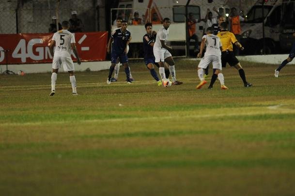 Cruzeiro arrancou no Mineiro com vitria de virada sobre o Democrata no Mamudo