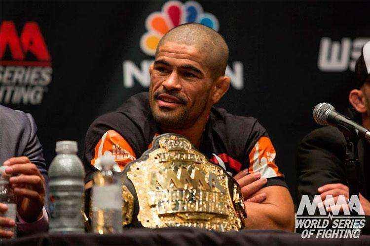 Veja outros astros e lutadores brasileiros que caram no doping  - O mineiro Rousimar Toquinho foi pego no exame antidoping aps a derrota para Hector Lombar, em dezembro de 2012. Ele apresentou nveis de testosterona muito acima do normal e levou suspenso de nove meses