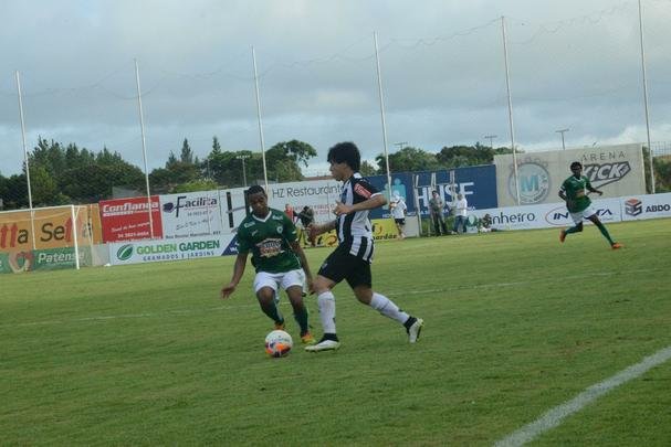 Atlético venceu o Mamoré por 2 a 0, em Patos de Minas, pelo Campeonato Mineiro