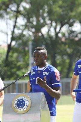Terceiro camarons a defender o Cruzeiro, Joel se destacou enquanto foi jogador do Coritiba