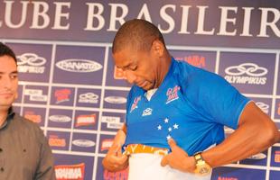 O zagueiro Rafael Donato foi contratado em 2012, vindo do Bahia