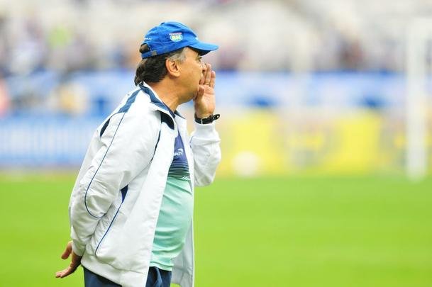 Cruzeiro e Caldense se enfrentaram em jogo vlido pela segunda rodada do Estadual