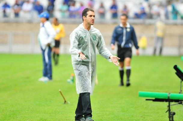 Cruzeiro e Caldense se enfrentaram em jogo vlido pela segunda rodada do Estadual