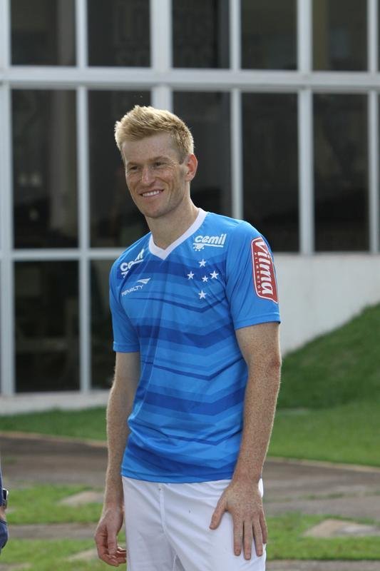 De Arrascaeta foi inscrito no BID e estrear pelo Cruzeiro contra o Guarani, nesta quarta; os reforos Paulo Andr e Willians participaram pela primeira vez de uma atividade sob o comando de Marcelo Oliveira