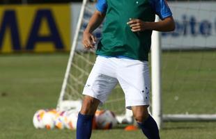 De Arrascaeta foi inscrito no BID e estrear pelo Cruzeiro contra o Guarani, nesta quarta; os reforos Paulo Andr e Willians participaram pela primeira vez de uma atividade sob o comando de Marcelo Oliveira