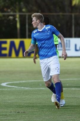 Cruzeiro venceu Minas Boca por 1 a 0 na Toca jogando com reservas e cinco novos reforos